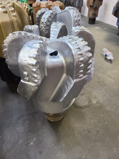 14 3/4 Ulterra 616 Steel PDC Rock Bit with 6 5/8 pin